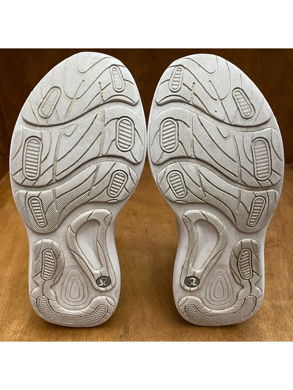 N/A lululemon chargefeel